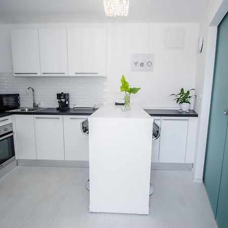 Luxury Studio Apartment White Sensation Vodice Bagian luar foto