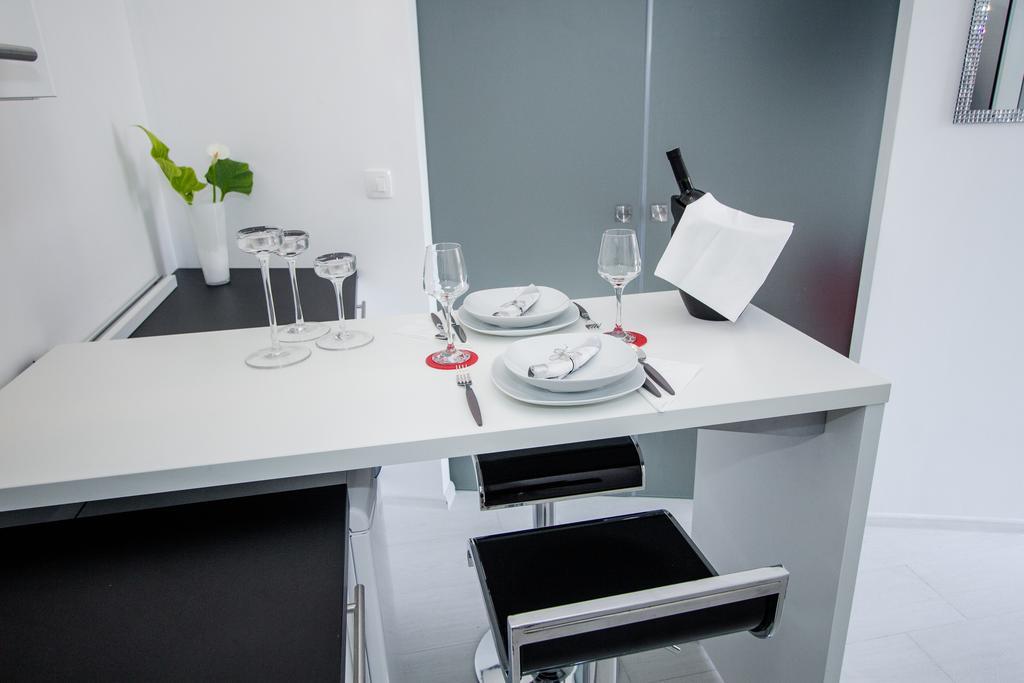 Luxury Studio Apartment White Sensation Vodice Bagian luar foto